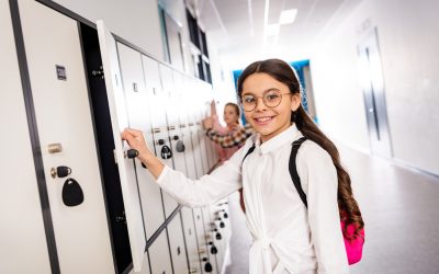 Signs of eye and vision problems in children and teens attending school